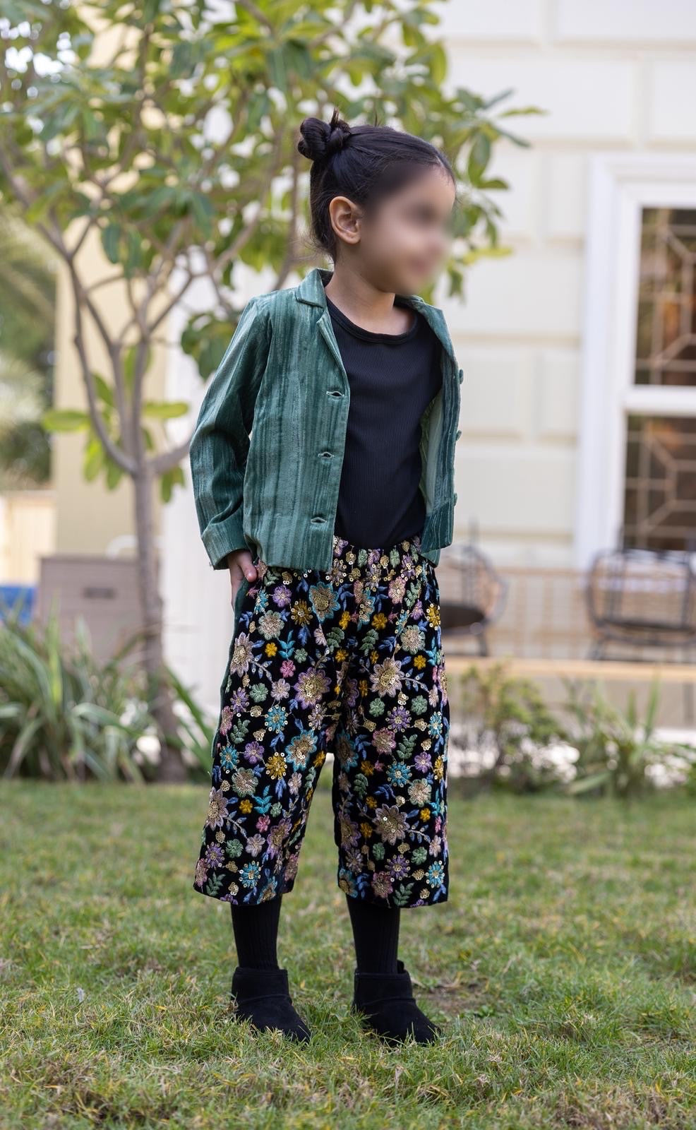 Model 2 | Velvet floral - GREEN