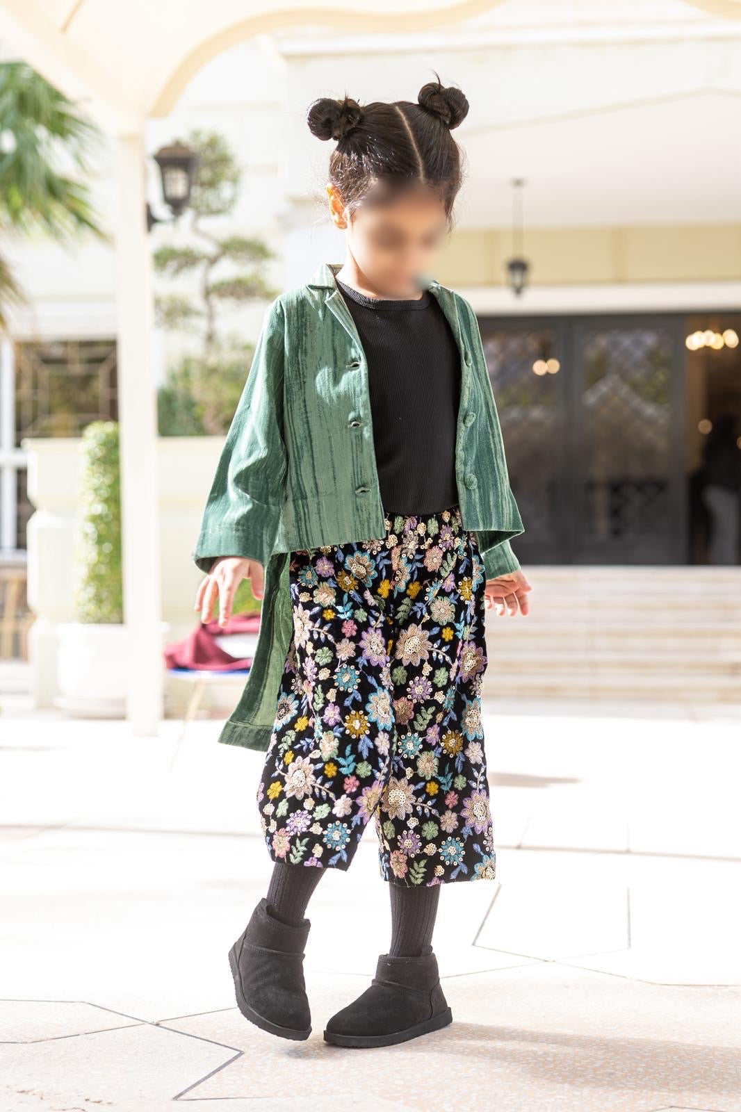 Model 2 | Velvet floral - GREEN