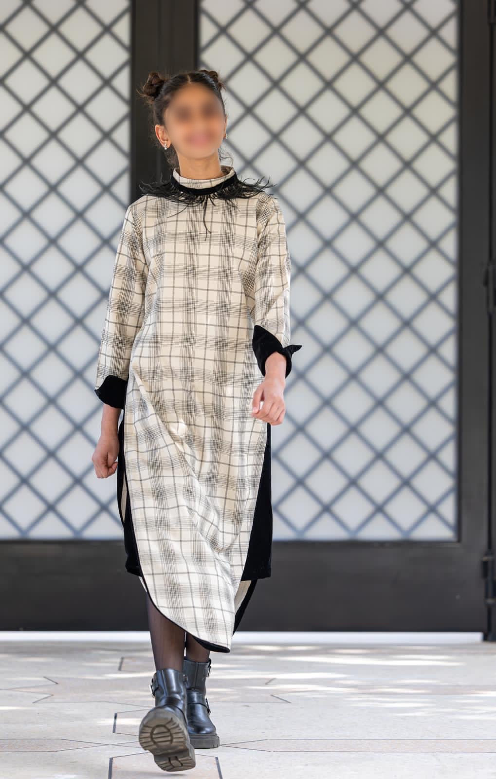 Model 4 | plaid pattern dress +black velvet short