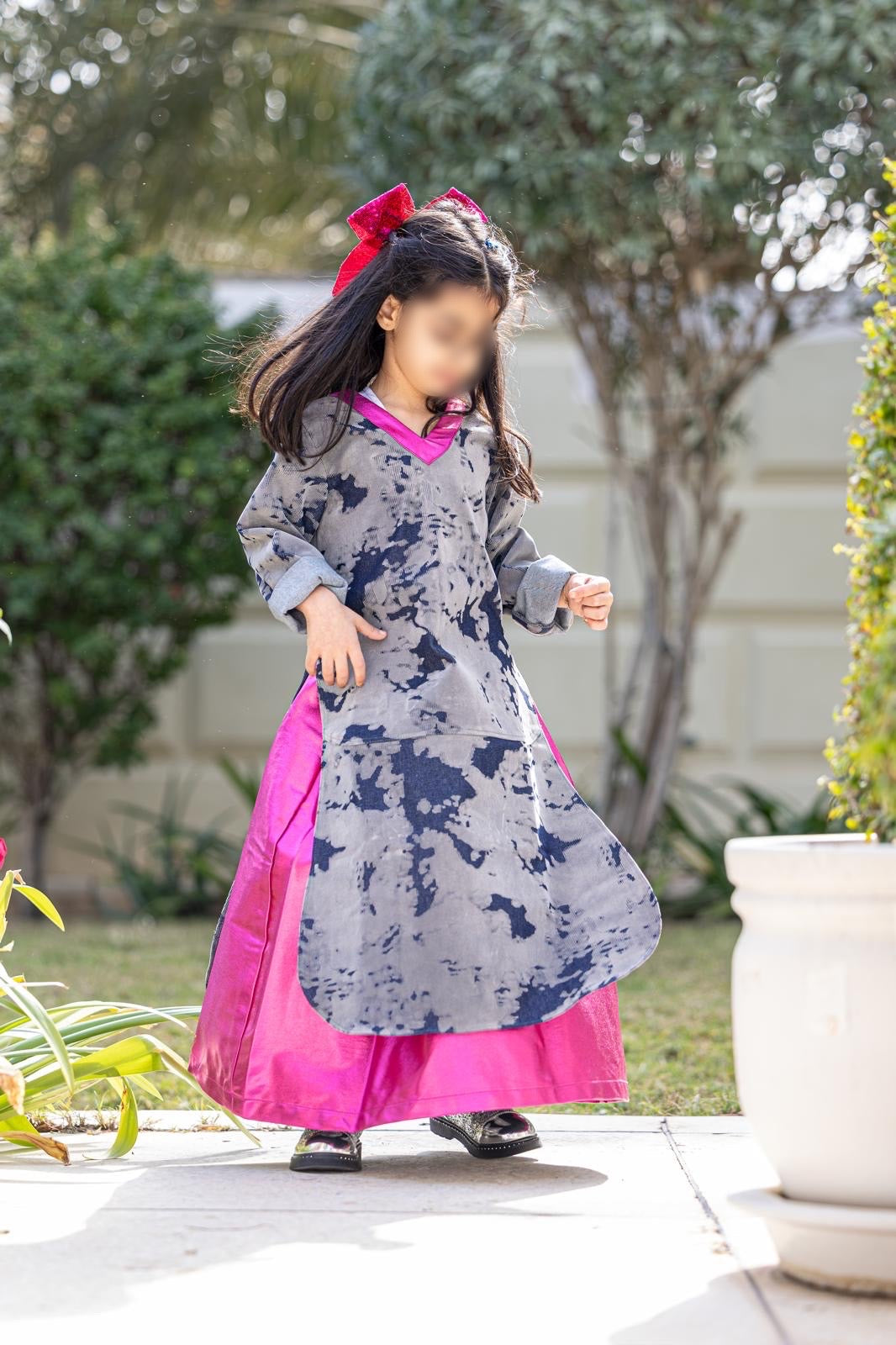 Model 1 | Denim Top+Pink Skirt