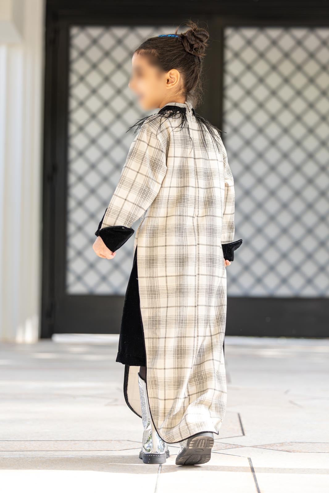 Model 4 | plaid pattern dress +black velvet short
