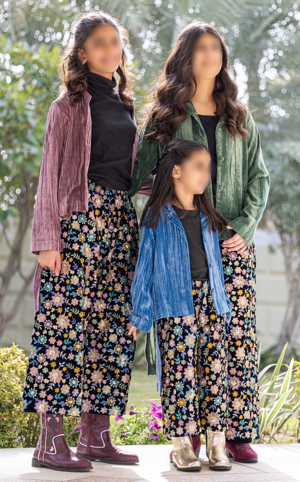 Model 2 | velvet floral - DUSTY ROSE
